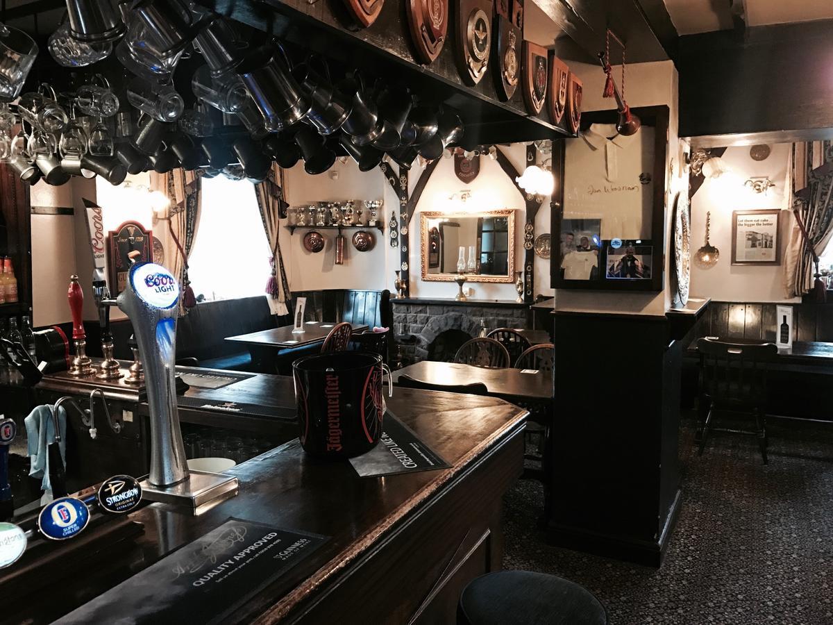 The Red Lion Inn & Restaurant Prestatyn Eksteriør bilde