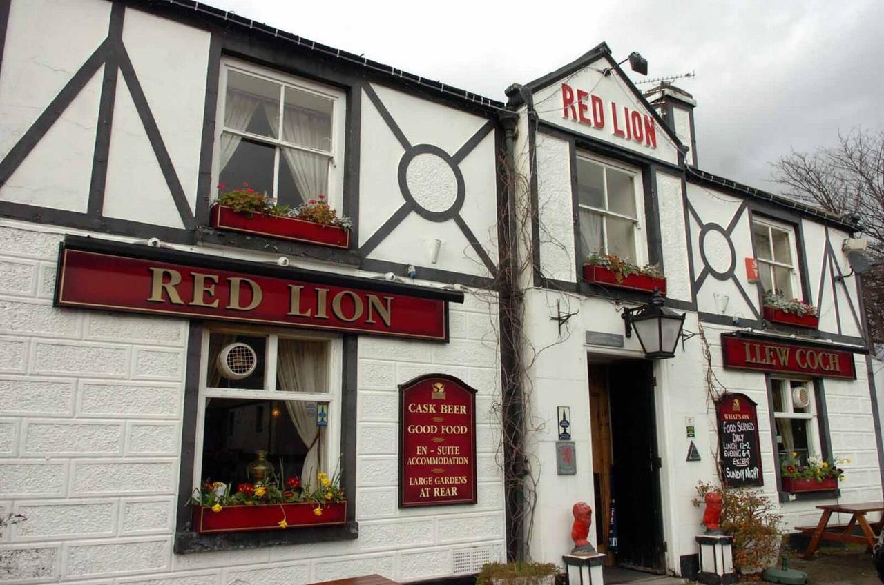 The Red Lion Inn & Restaurant Prestatyn Eksteriør bilde